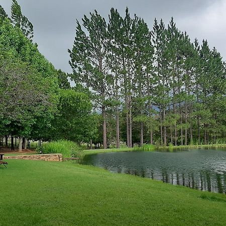Schaefers' Halt Hotel Dullstroom Buitenkant foto