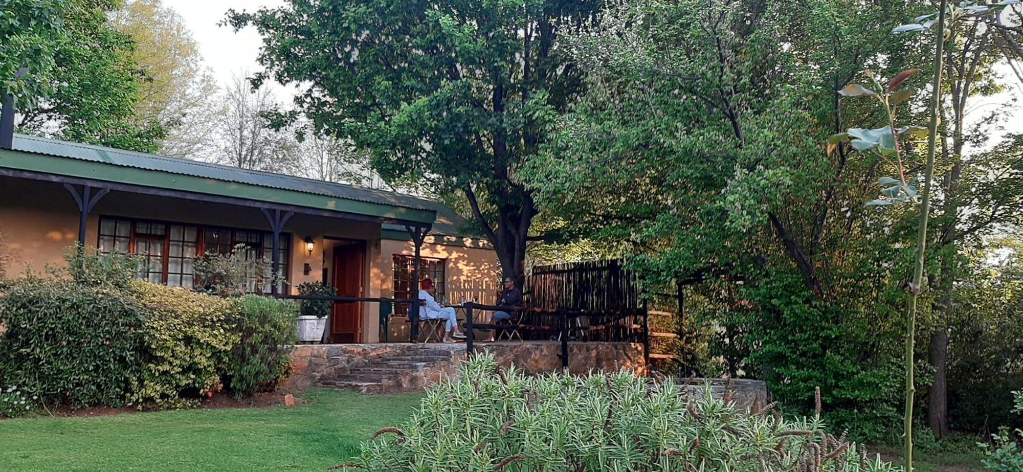 Schaefers' Halt Hotel Dullstroom Buitenkant foto